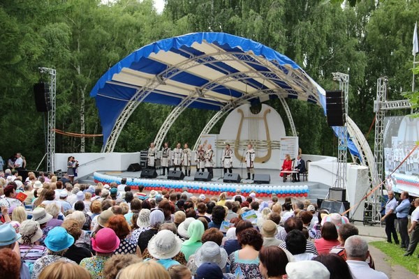 На Солнечной поляночке прошёл 44 Фатьяновский фестиваль
