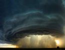 Метеорологи прогнозируют весной и летом во многих регионах России ураганы и торнадо