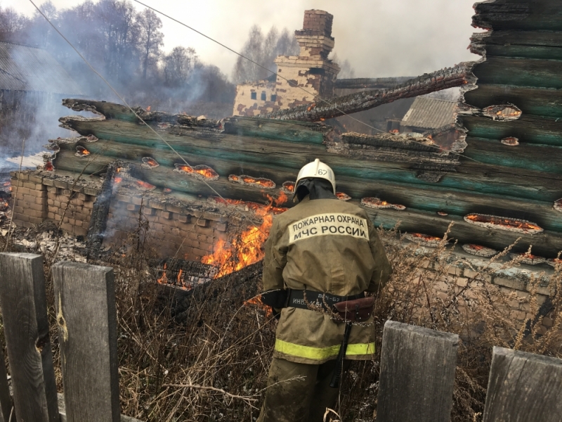 В деревне Вязниковского района сгорел дом