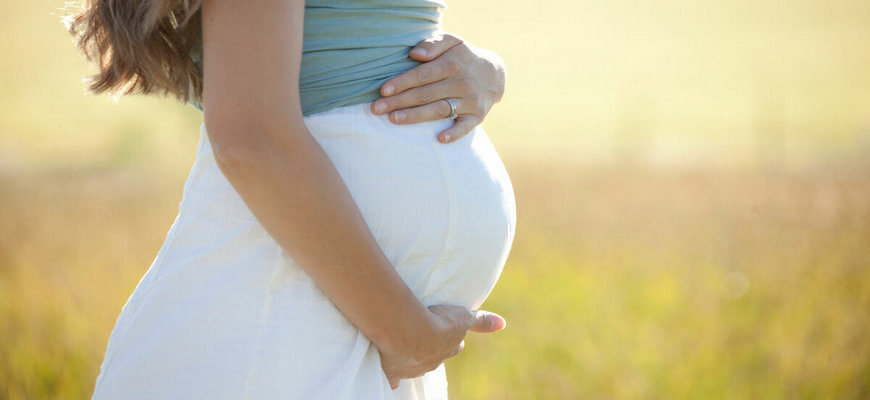 беременность, беременная женщина, в ожидании рождения ребенка, беременная женщина в поле